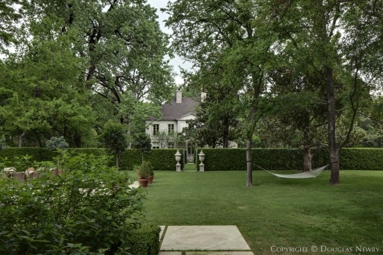 The Formal Guest House of the Crespi Hicks Estate