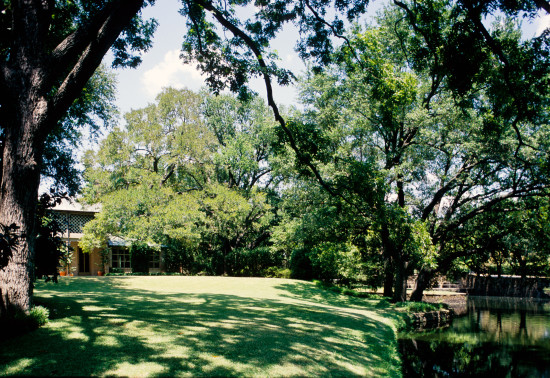 3805 McFarlin, Architect David Wiliiams, FAIA