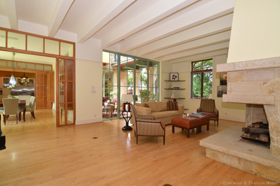 Modern Home in Preston Hollow Neighborhood