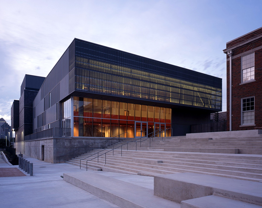 Trinity Groves is only 2.1 miles from the Dallas Arts Magnate High School