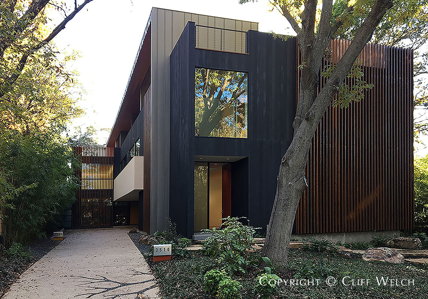 This architecturally significant attached single family home is a good example of what is found in an anchor neighborhood in PD193