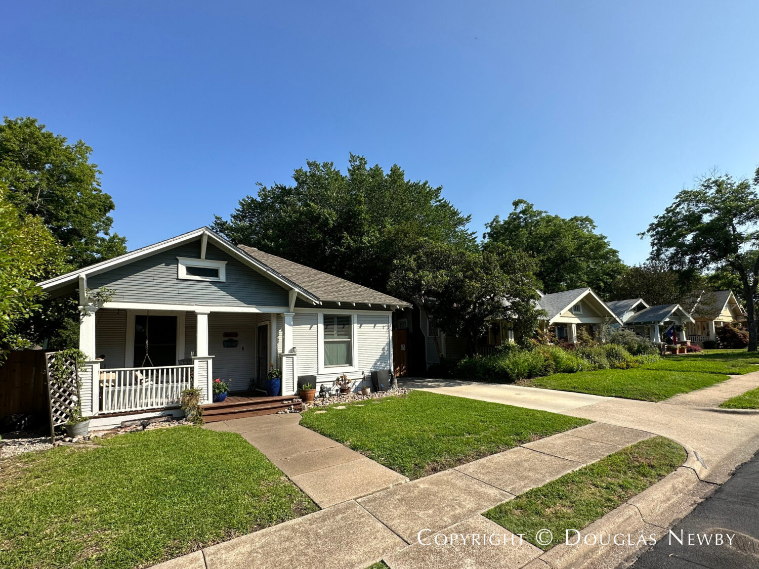 Dallas single family home neighborhood