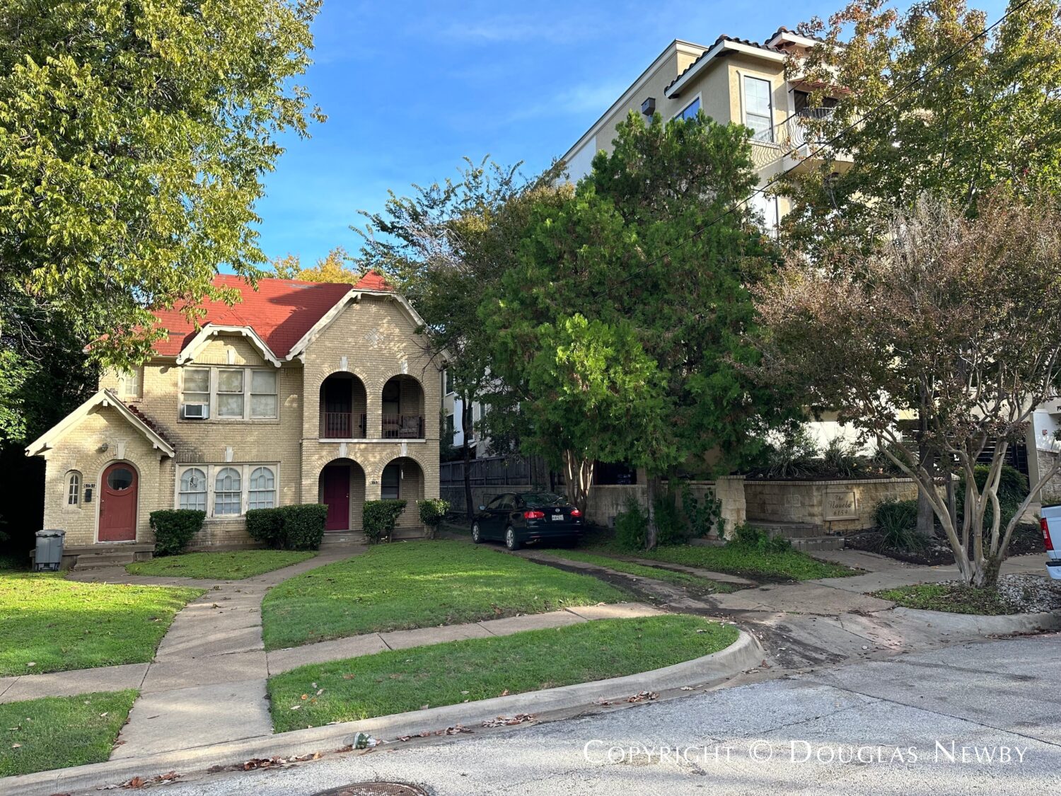 Dallas neighborhood infected by new apartments that would be allowed by ForwardDallas